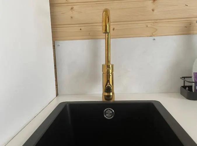 Mokki Kesaemoekki בקתה *